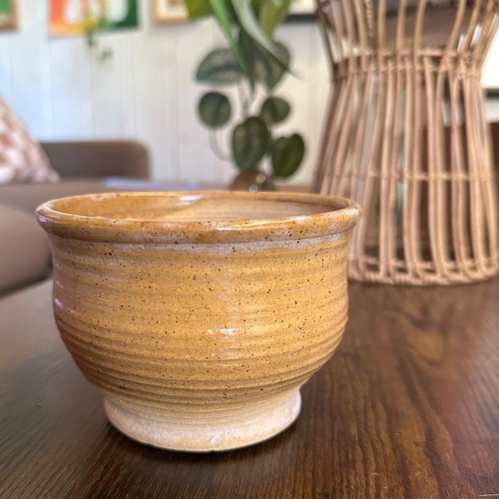 Studio Pottery- Rustic Plant Pot - Picture 2 of 5